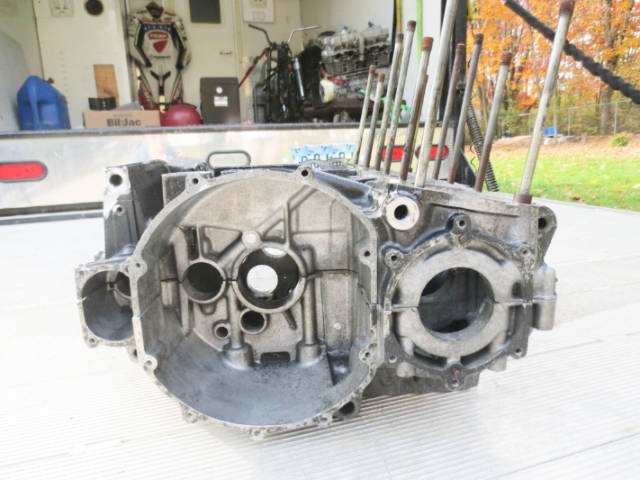 Kawasaki KZ1000 Engine Crank Case Set 9417