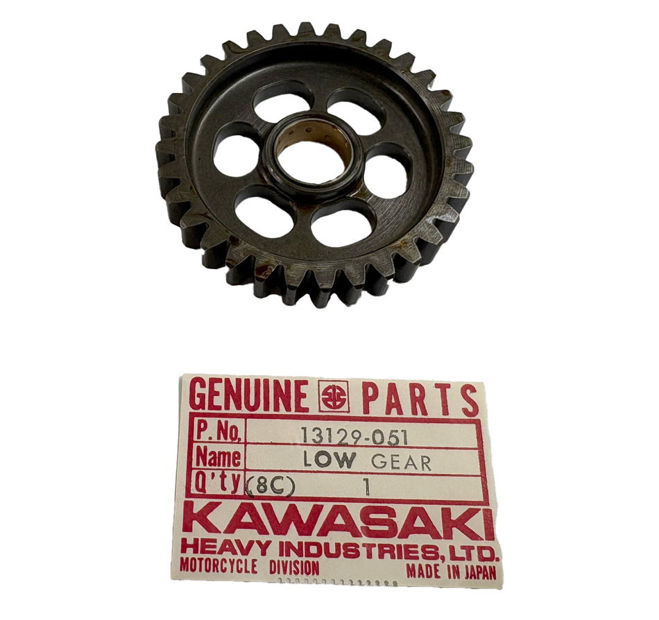 NOS Kawasaki F6 F7 Low Gear Output Shaft 13129-033