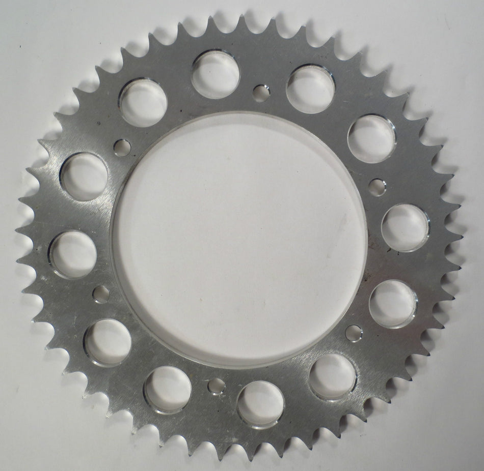 Sprocket SUZUKI PE175 RM250 DR400 45 Tooth