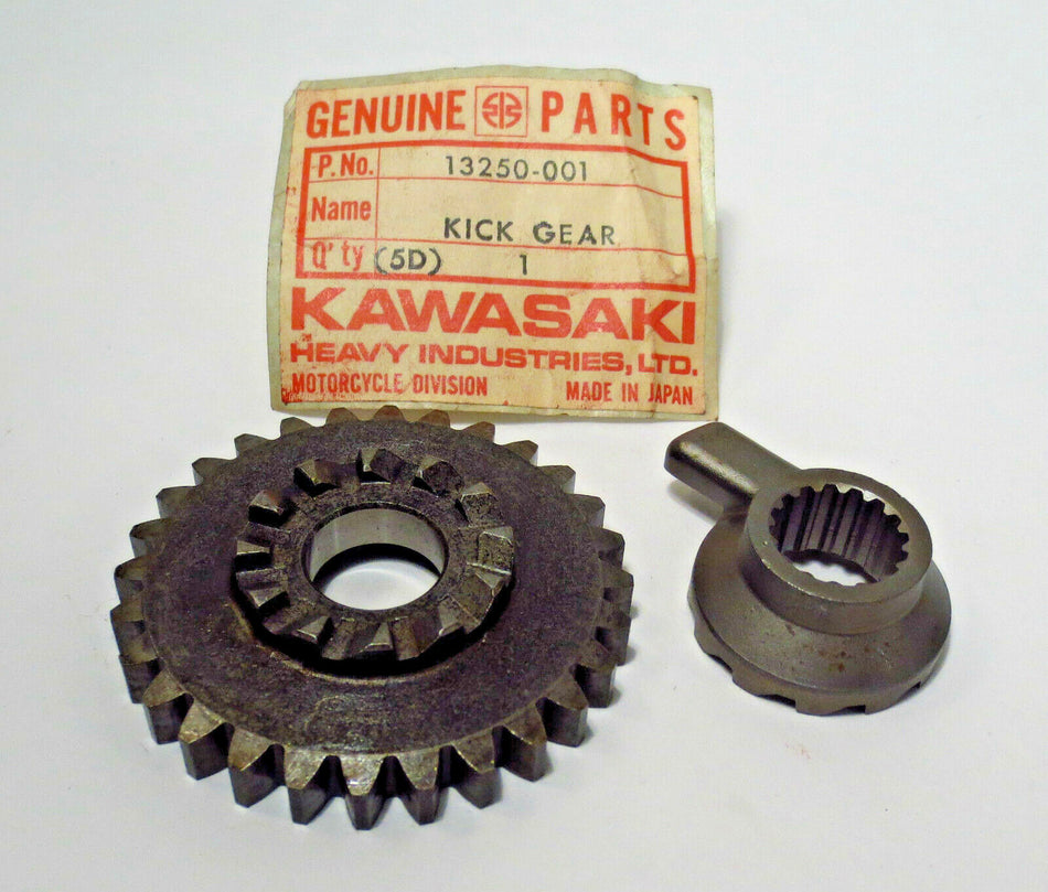 KICK GEAR and RATCHET ASSY Kawasaki KX125  KS125 Kx Ks 13250-001