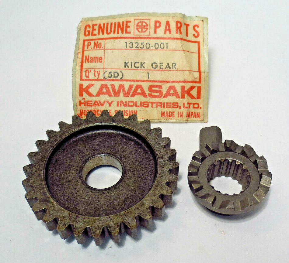 KICK GEAR and RATCHET ASSY Kawasaki KX125  KS125 Kx Ks 13250-001