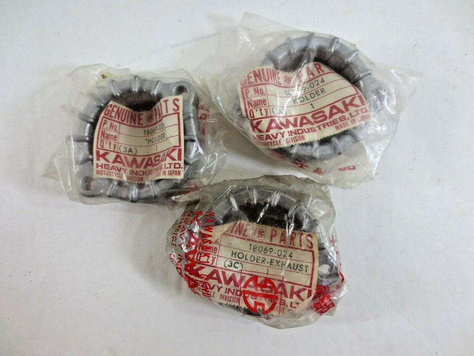 NOS Kawasaki 69-72 H1 500 EXHAUST HOLDER