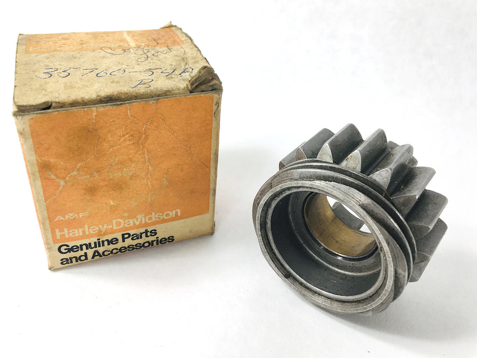 NOS HARLEY SPORTSTER 4 SPEED COUNTERSHAFT LOW WITH SPEEDO GEAR 17T 35760-54A