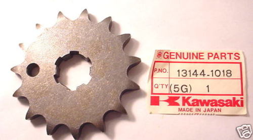 KAWASAKI KZ400 79 KZ440 80-83 NOS Engine Sprocket