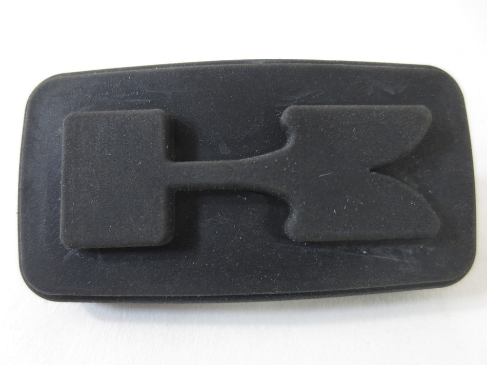 NOS Kawasaki KD80 Rear Fender Plug KD100 MC1