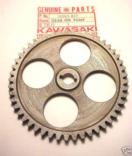 KAWASAKI Z1 900 KZ900 73-77 NOS Oil Pump Gear