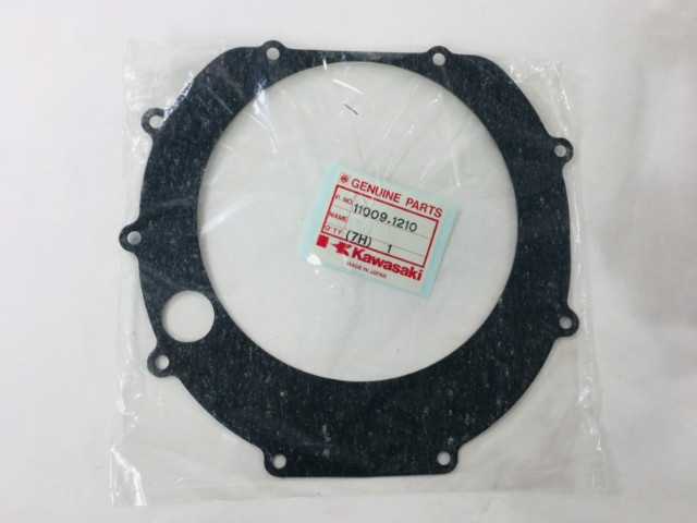 14032-1047 OEM Kawasaki KZ1100 Clutch Cover with Gasket and Oil Level Gauge  KZ1000J